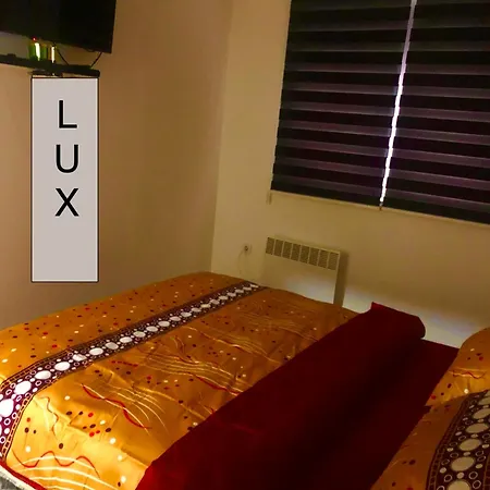 Lux 05 -city Park Apartmán